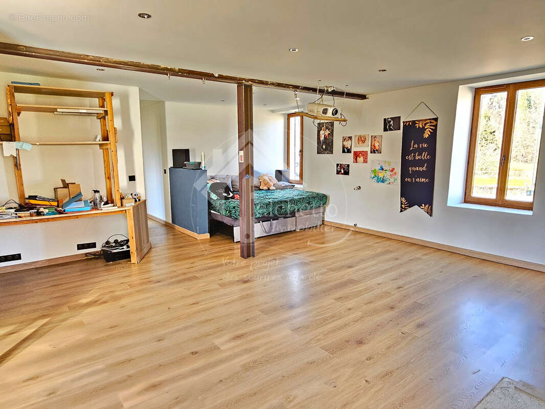 Maison à SAINT-CLEMENT