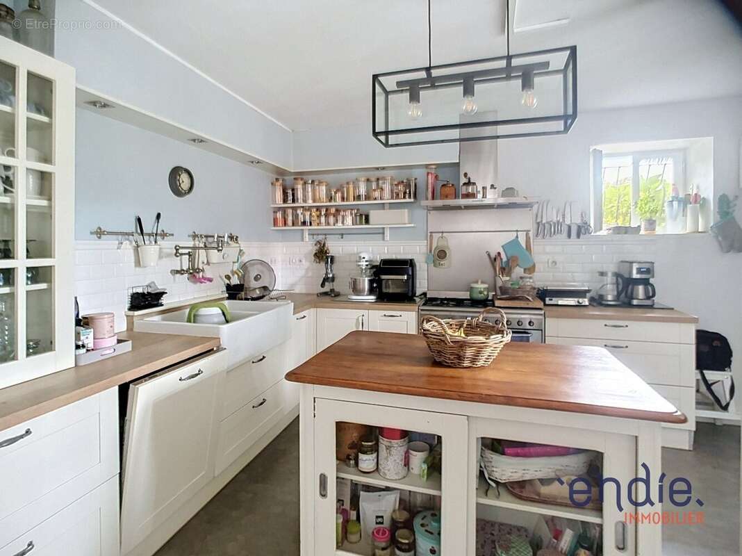 Maison à MONEIN