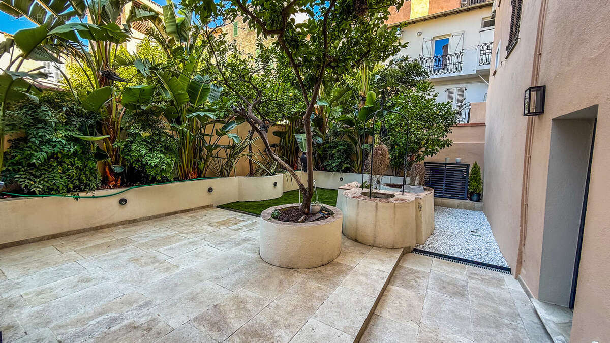 Duplex d'exception Vieil Antibes - photo 3