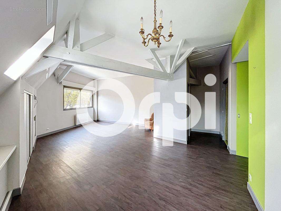 Appartement à BRIVE-LA-GAILLARDE