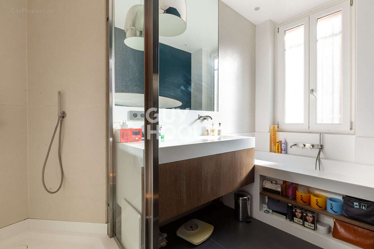 Appartement à PARIS-5E