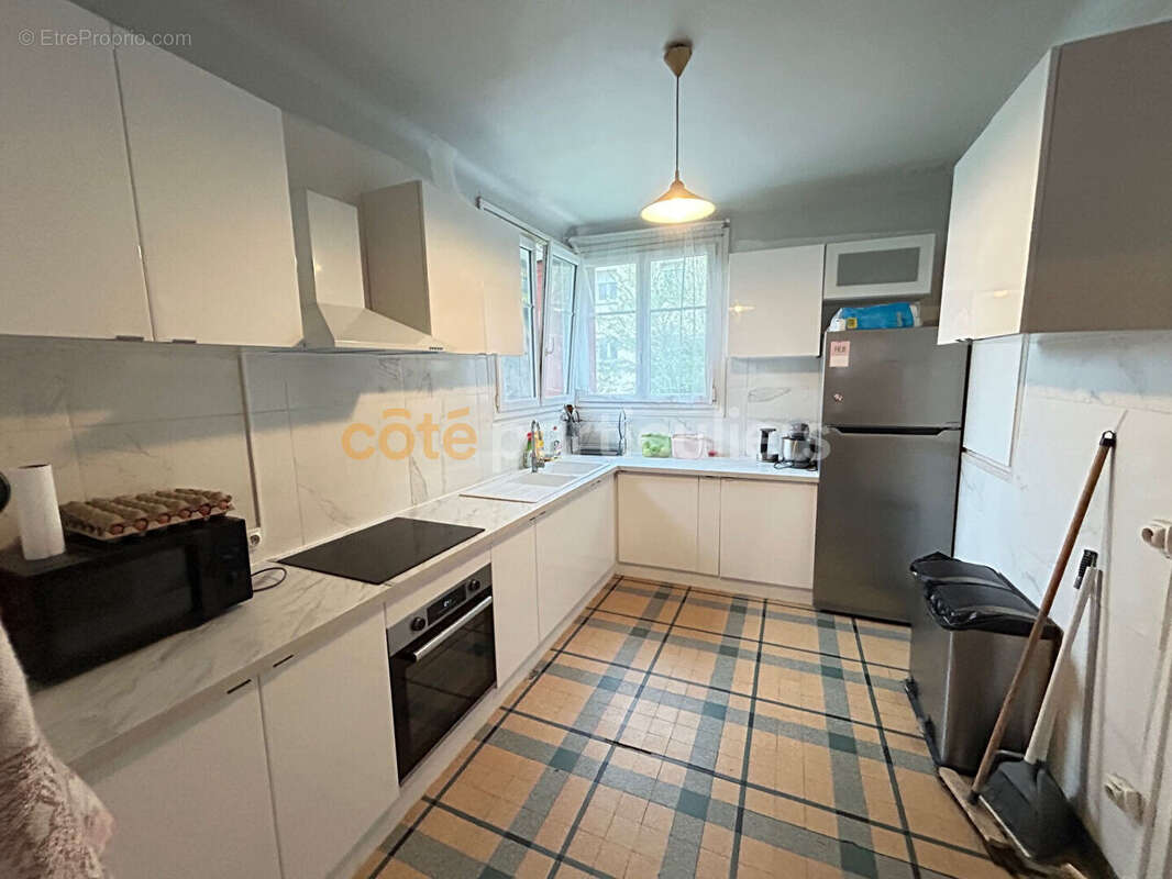 Maison à VILLENEUVE-LE-ROI