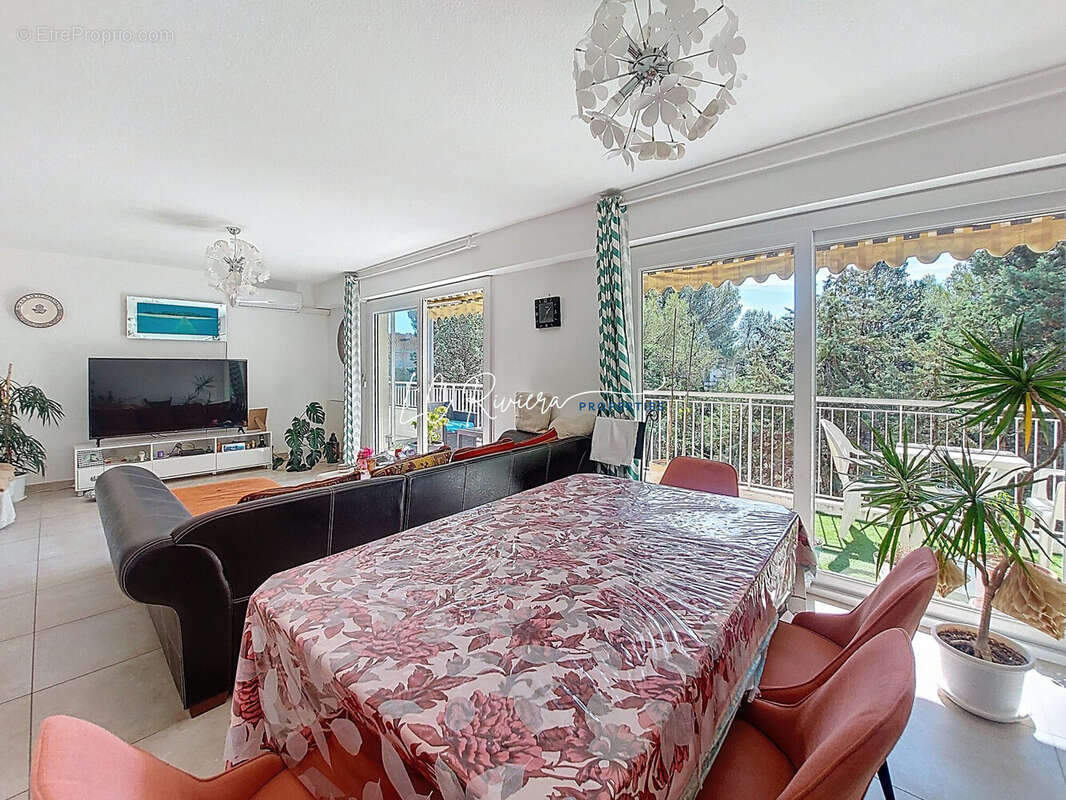 Appartement à SAINT-RAPHAEL