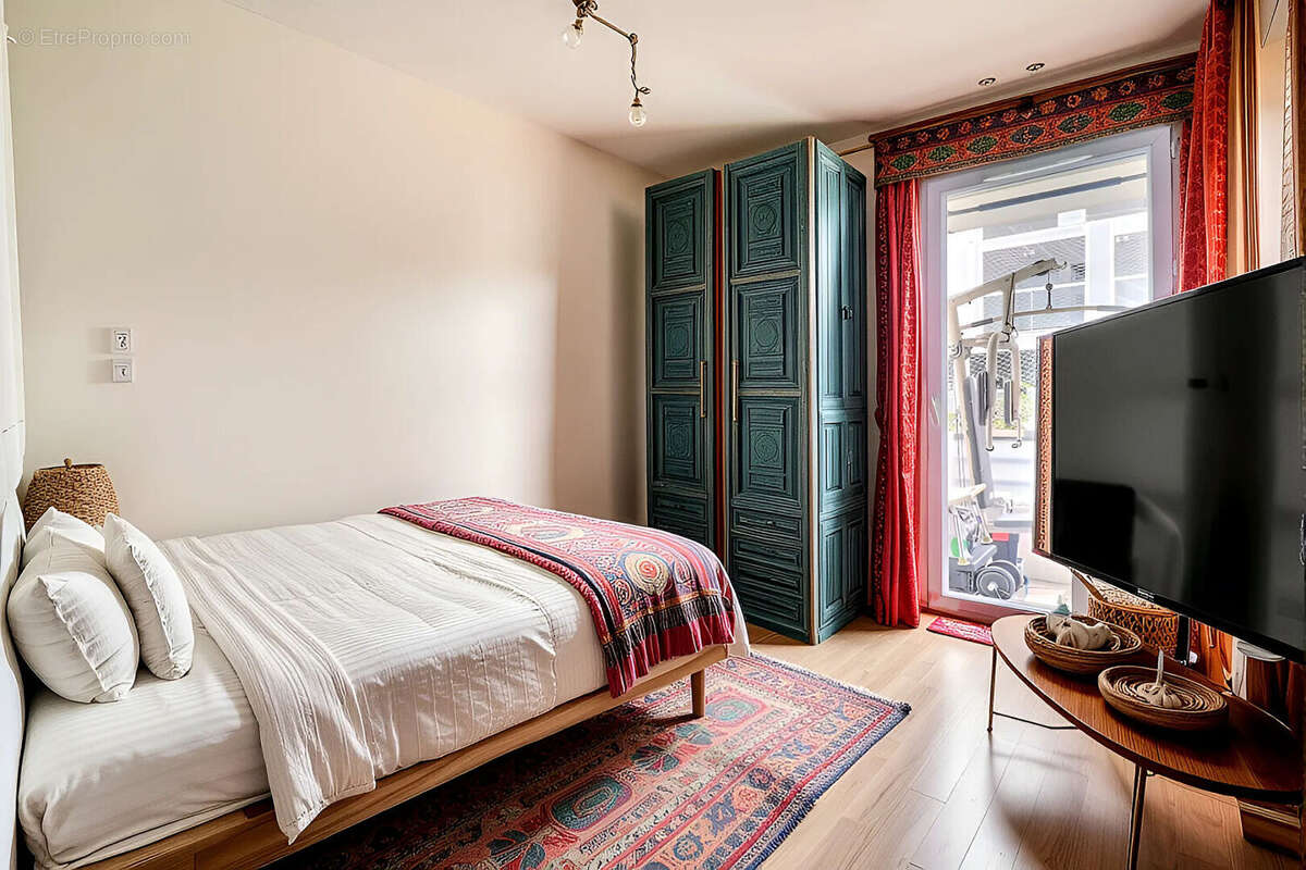 Appartement à COLOMBES