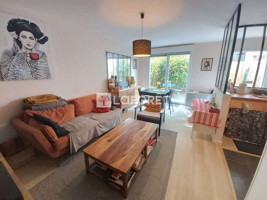 Appartement à VILLEMOMBLE