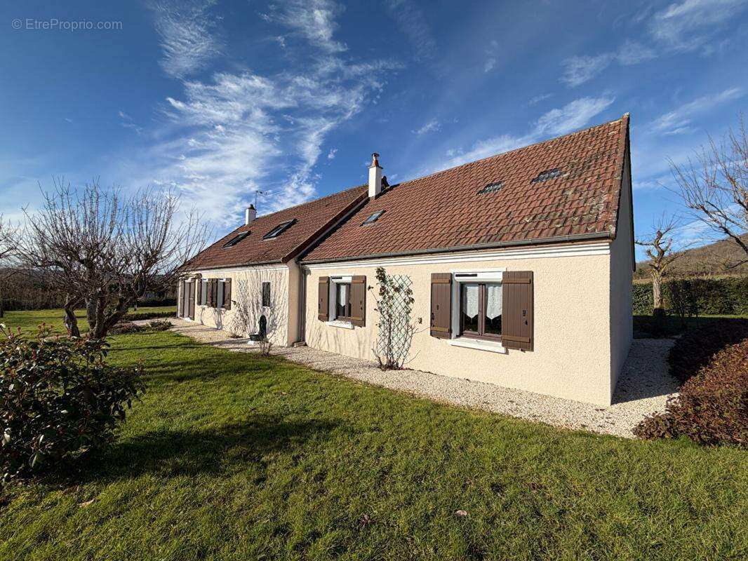 Pavillon de caractère dans la campagne nivernaise - photo 2