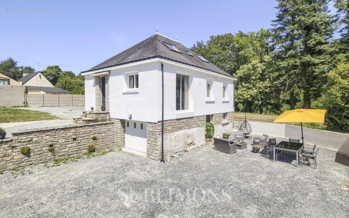Maison à QUESTEMBERT
