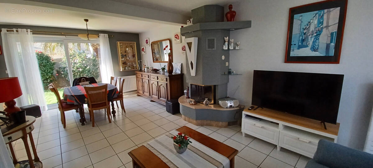 Maison à LE RELECQ-KERHUON