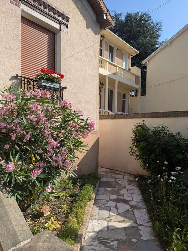 Maison à SEVRAN