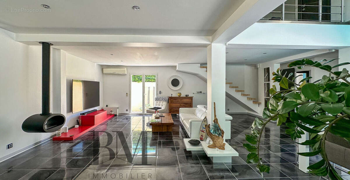 Maison à SAINT-CHRISTOL