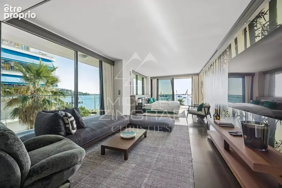 Cannes Palm Beach — Exceptionnel triplex de 462m2 en front de mer avec terrasses et jardin - photo 6