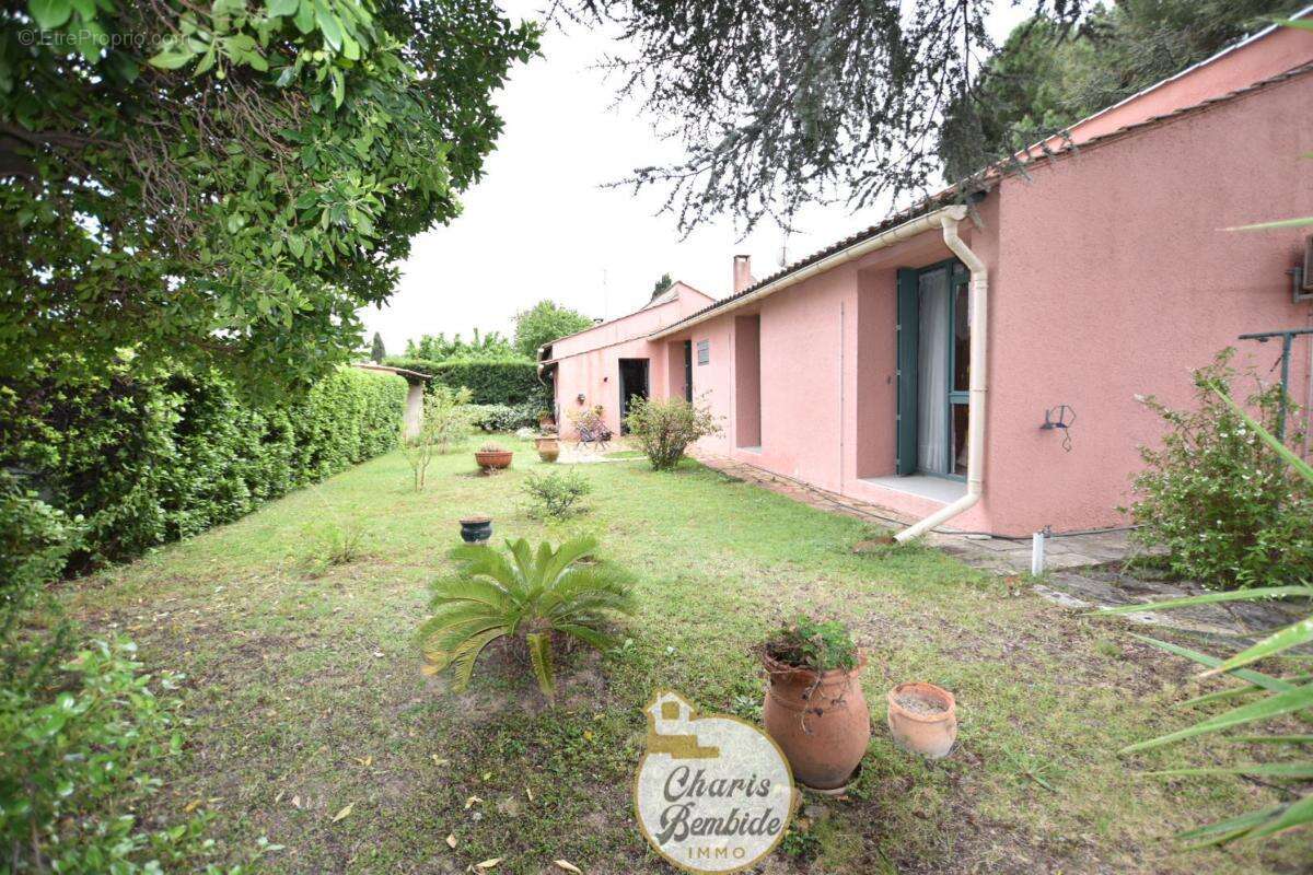 Maison 107 m² à Bernis  - photo 8
