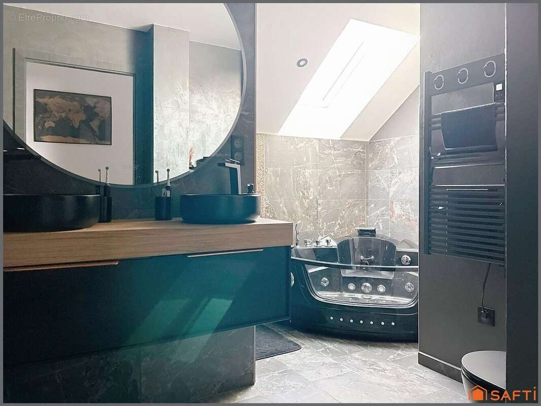 Photo 9 - Maison à ROCHEJEAN