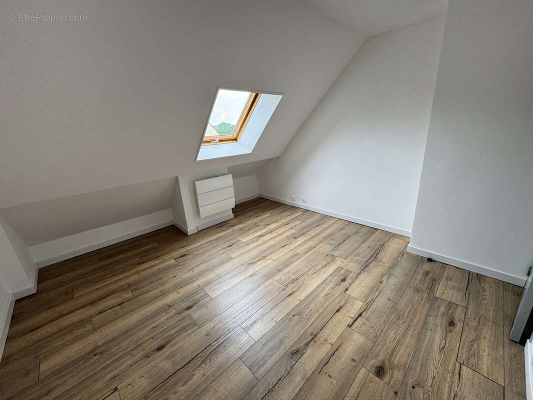 Maison à IVRY-LA-BATAILLE