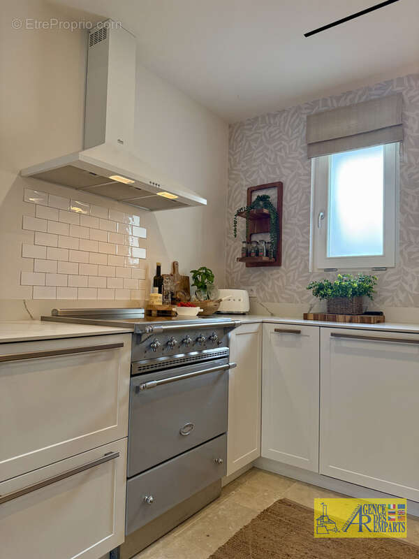 Maison avec Jardin dans le VIEIL ANTIBES - photo 13