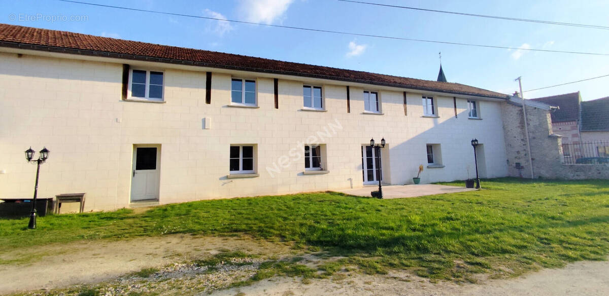 Maison à CORMICY
