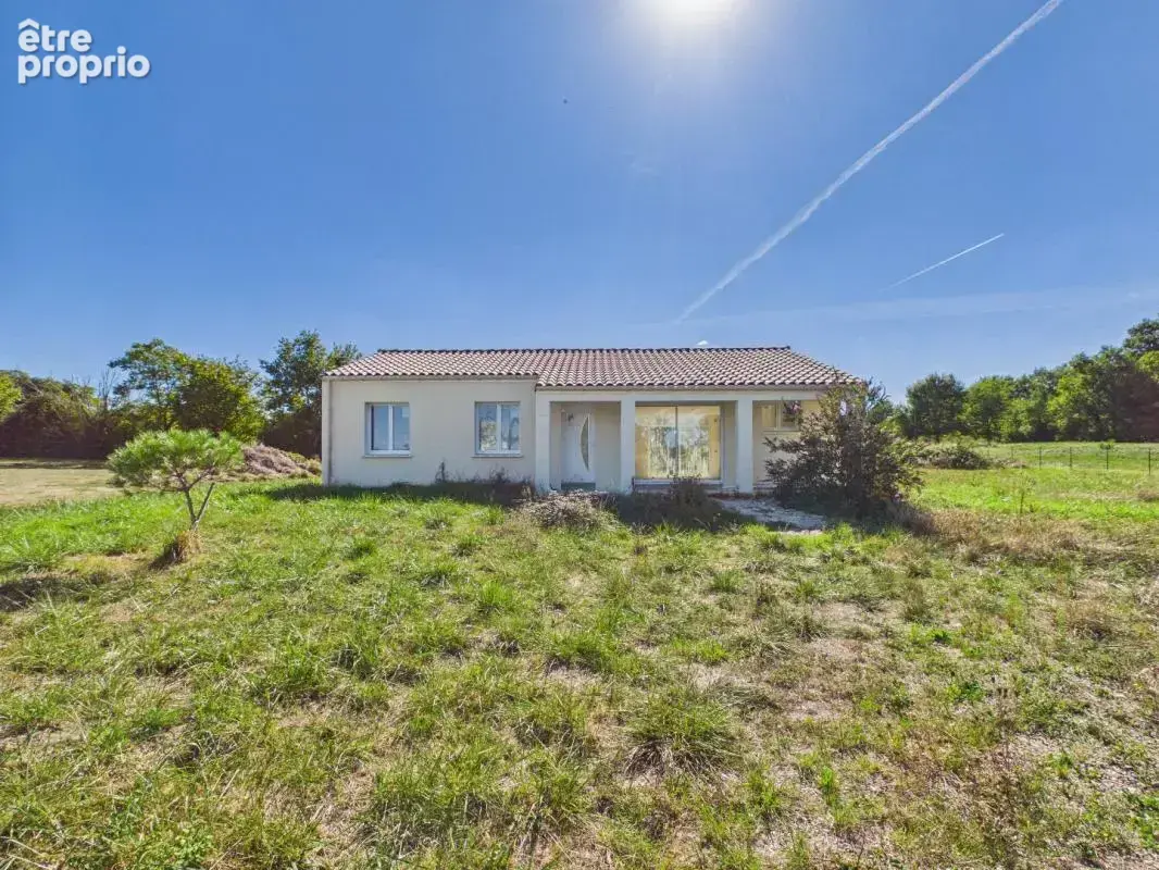 Maison 5 pièces 99 m² à vendre à Vanzac (17500) - photo 3