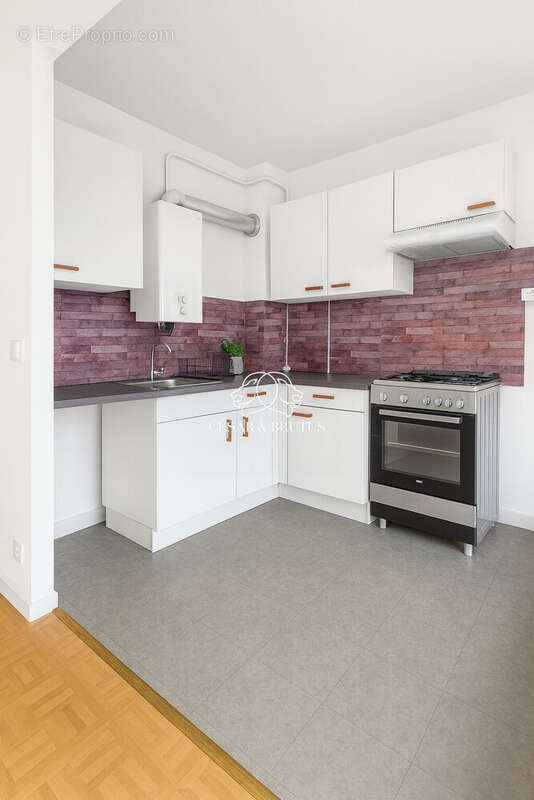 Appartement à TASSIN-LA-DEMI-LUNE