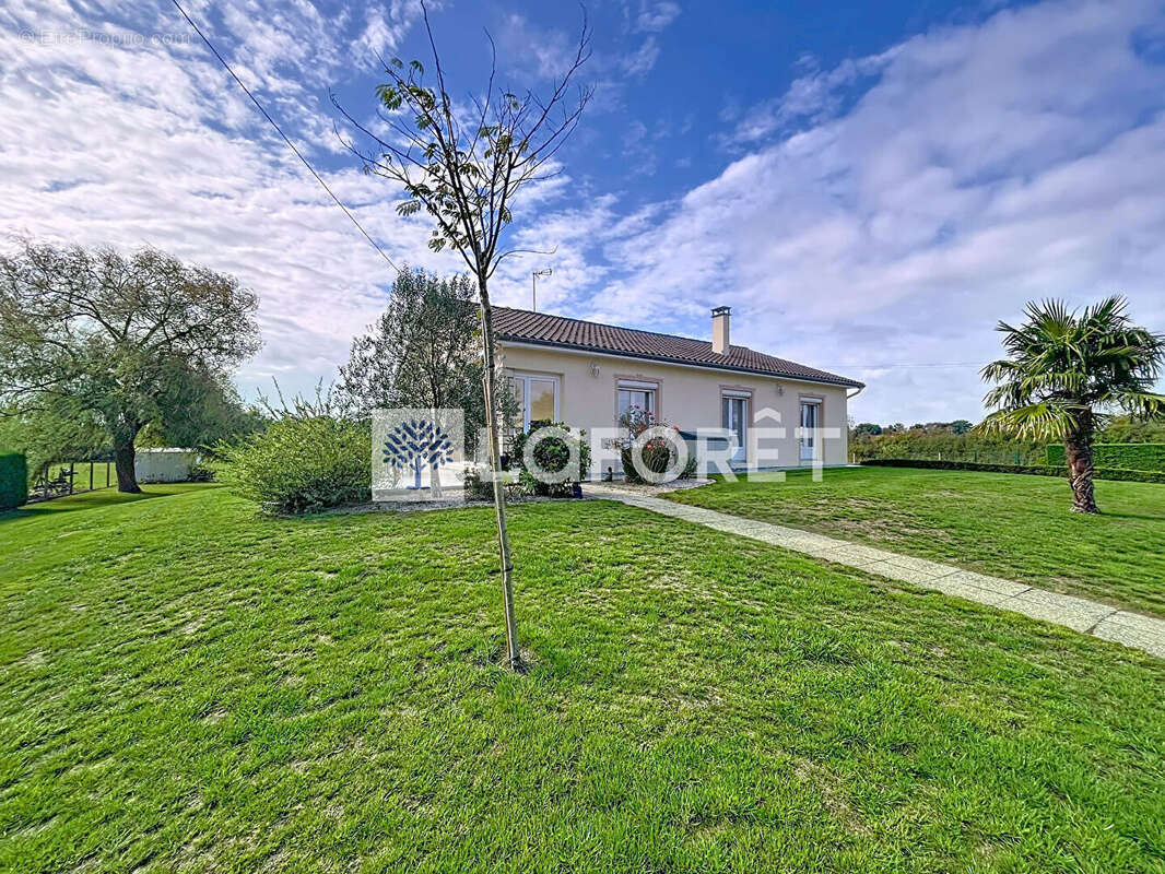 Maison à CHATILLON-SUR-THOUET