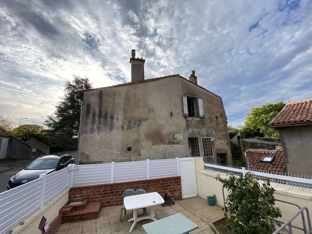 Maison 60 m² à Parthenay  - photo 5