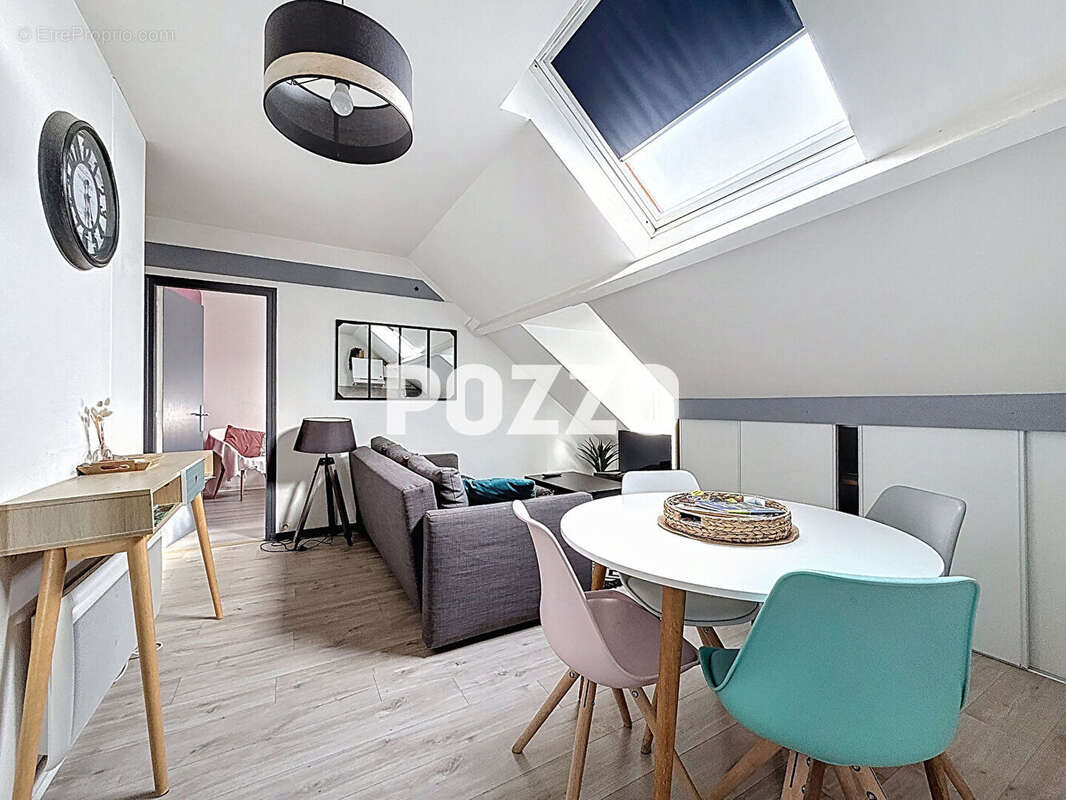 Appartement à DONVILLE-LES-BAINS