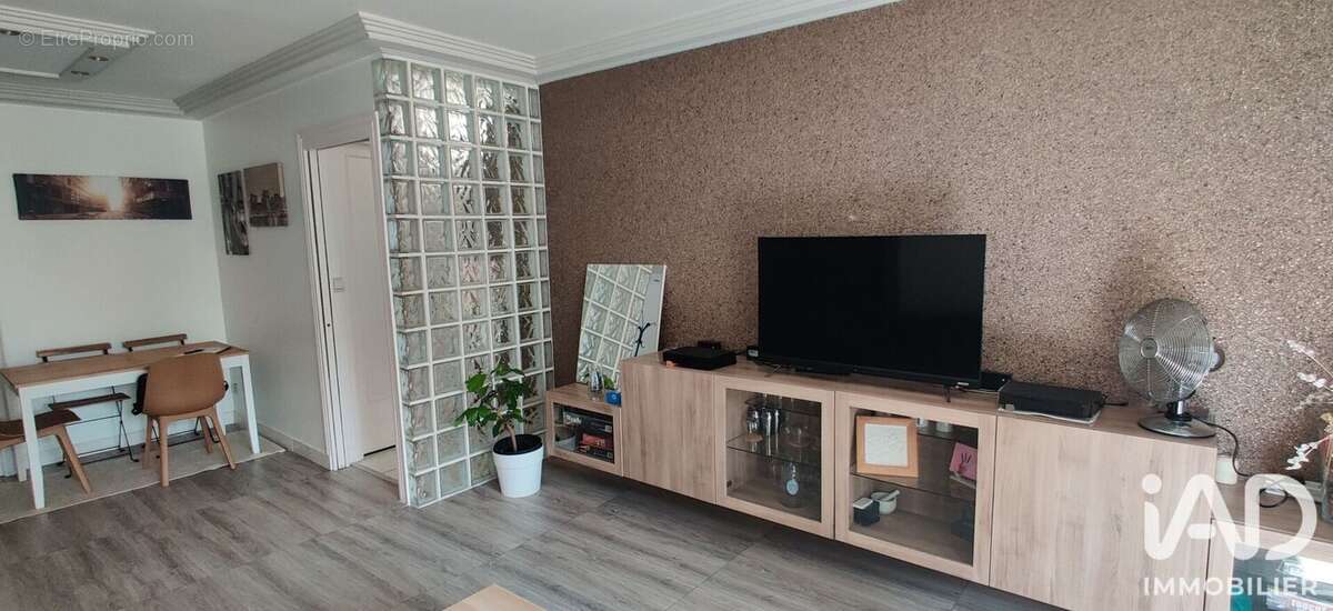 Appartement 78 m² à Nogent-Sur-Marne  - photo 2