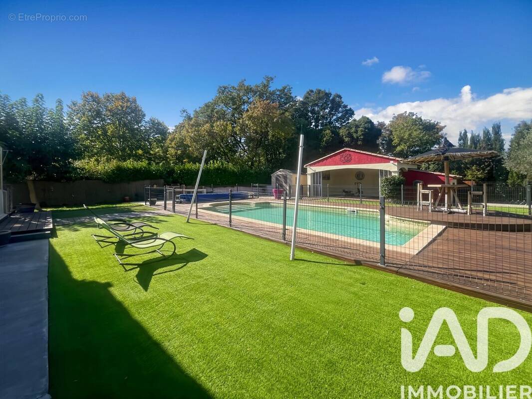 Photo 1 - Maison à SAINT-MATHIEU-DE-TREVIERS