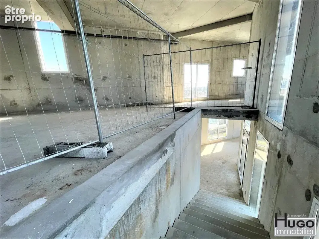 Bordeaux bastide niel- local commercial duplex 208m² libre et brut + 1 parking - photo 10