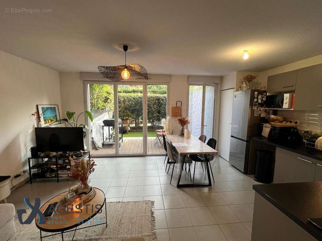   - Appartement à TOULOUSE