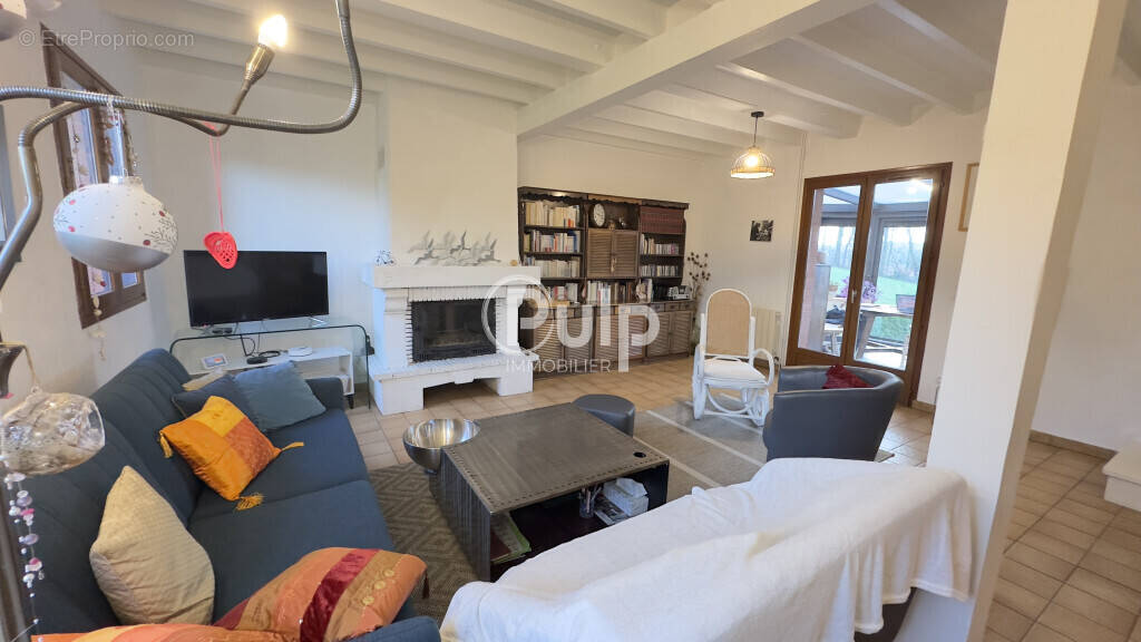 Maison à BRUAY-LA-BUISSIERE