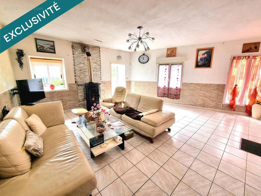 Photo 1 - Maison à NESMY
