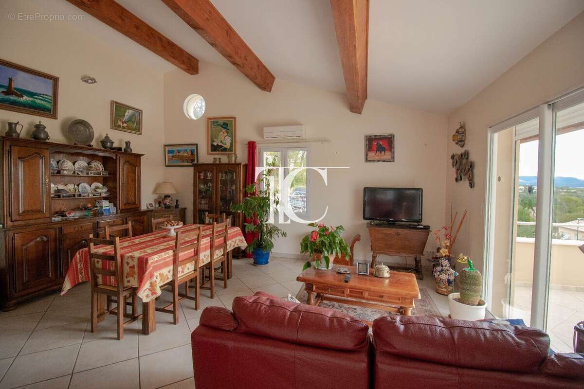 Maison à SAINT-AMBROIX