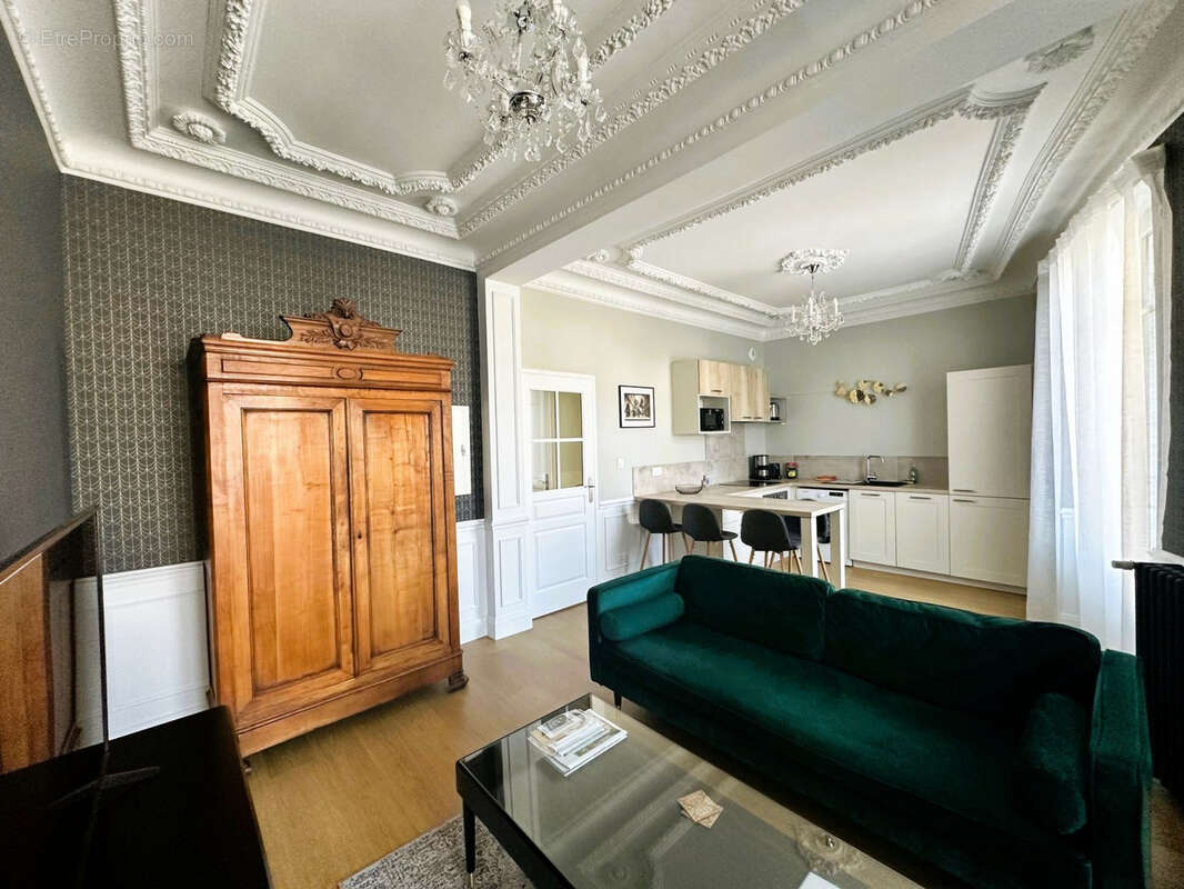 Appartement à VICHY