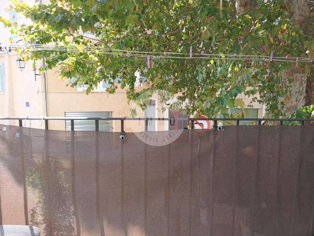 Appartement à AURIOL