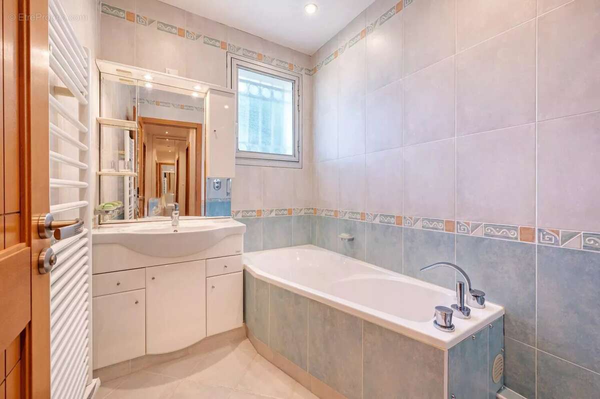 Eze bord de Mer, Maison mitoyenne, 143 m² habitable, vue mer - photo 12