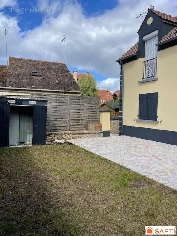 Photo 4 - Maison à LIEUSAINT