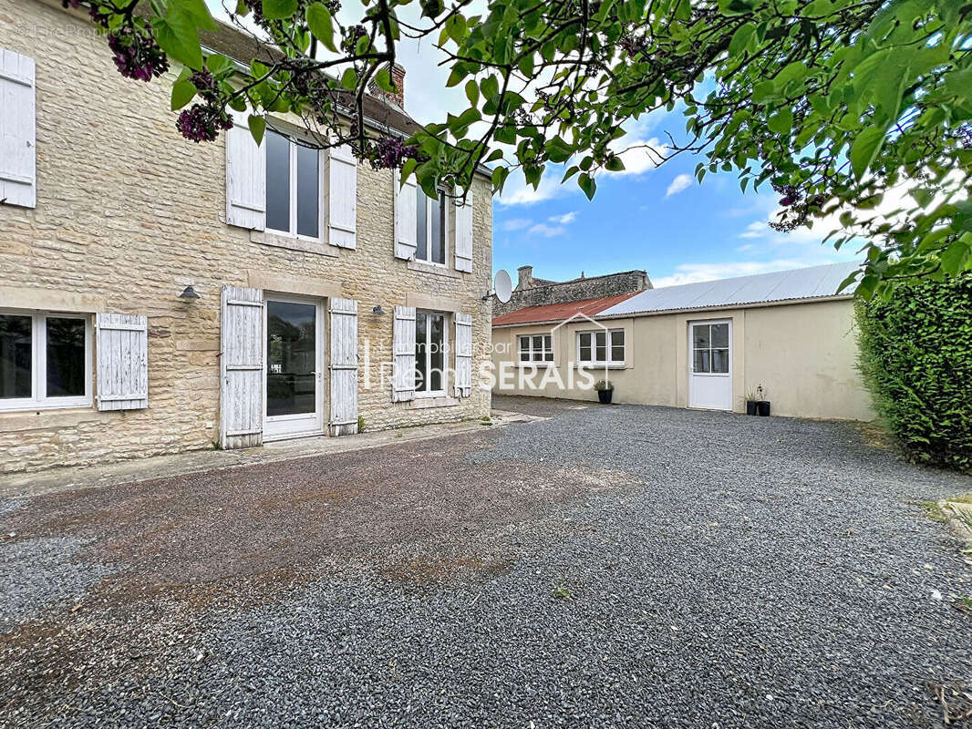 Maison à FALAISE