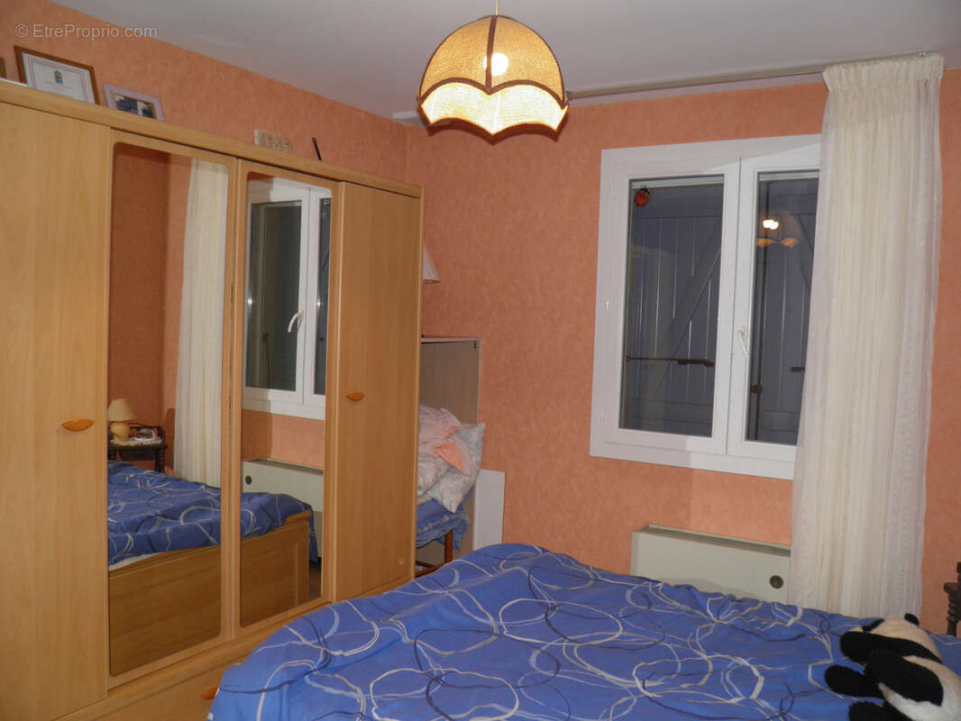 Maison à VIVIERS-LES-MONTAGNES