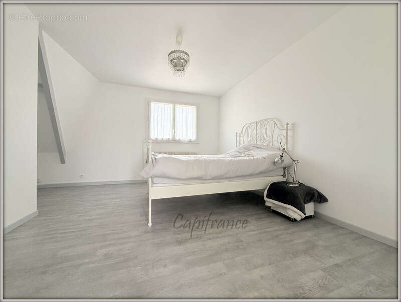 Maison à LE BLANC-MESNIL