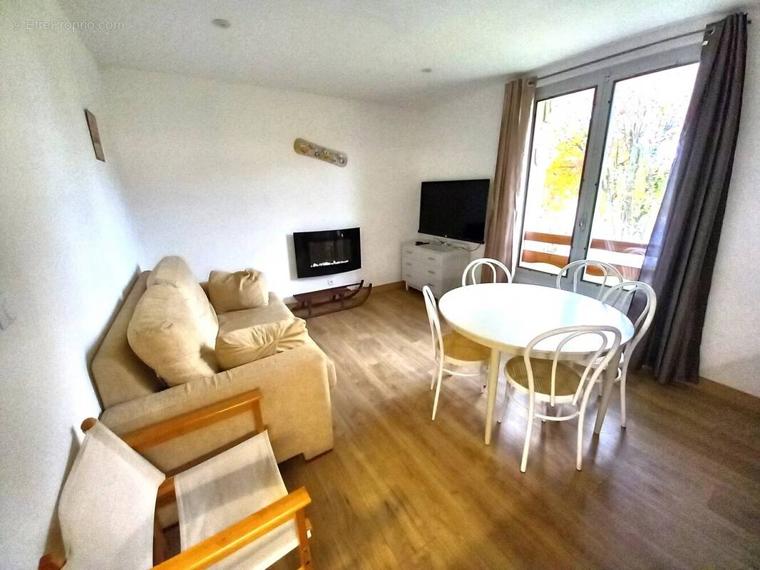 Appartement à FONT-ROMEU-ODEILLO-VIA