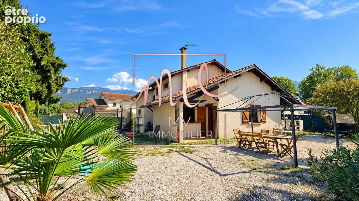 Photo Maison à Moirans au prix de 369 000€