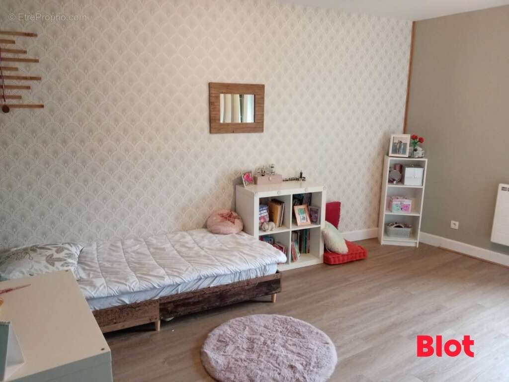 Maison à BAIN-DE-BRETAGNE