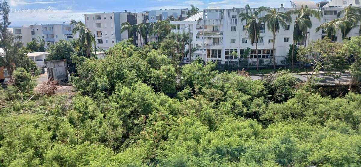 Appartement à SAINT-DENIS