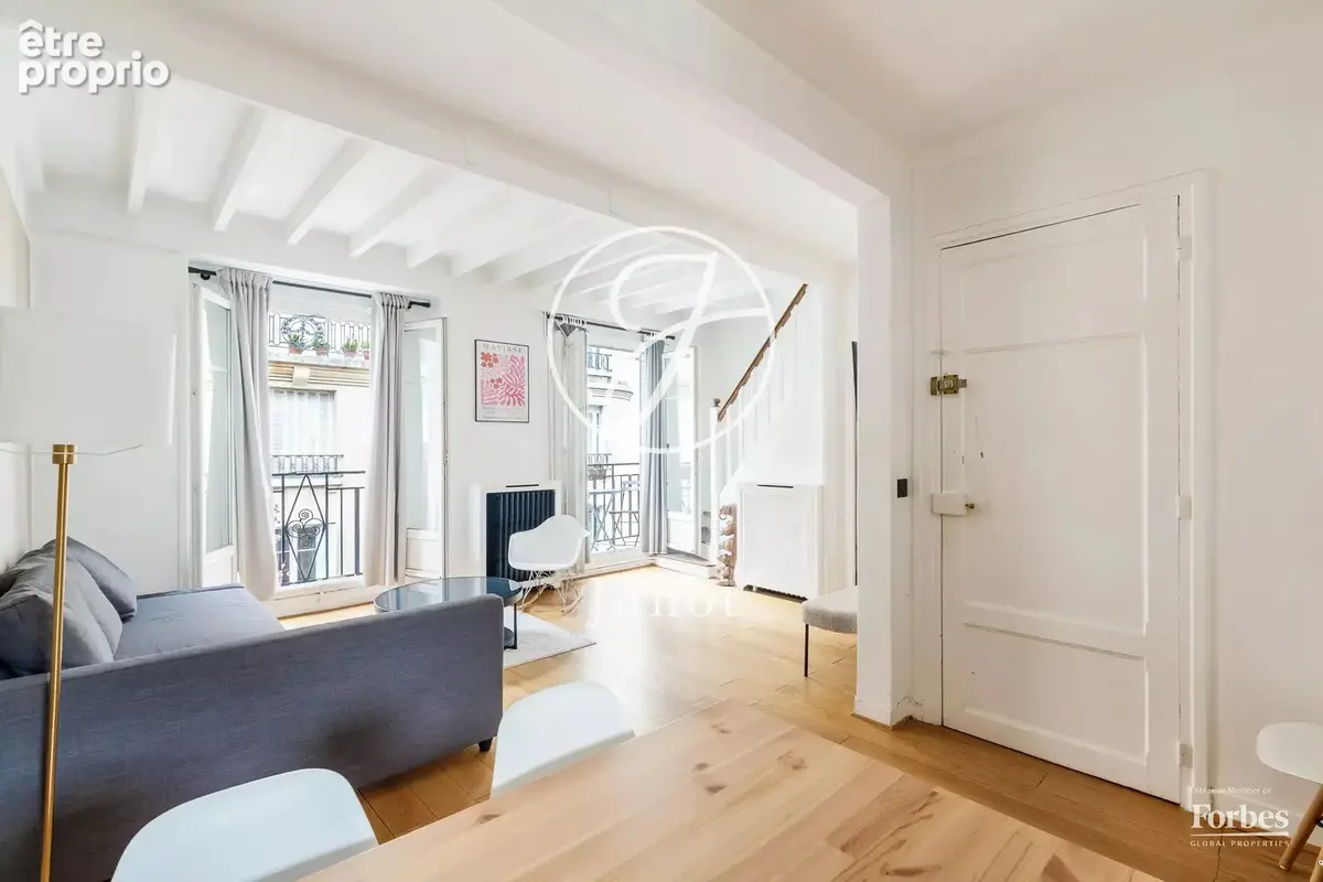 Paris 7e - SUFFREN - Duplex - 3 pièces - 58,69m² Carrez - 61,47m² au sol - 2 chambres - Balcon - photo 15