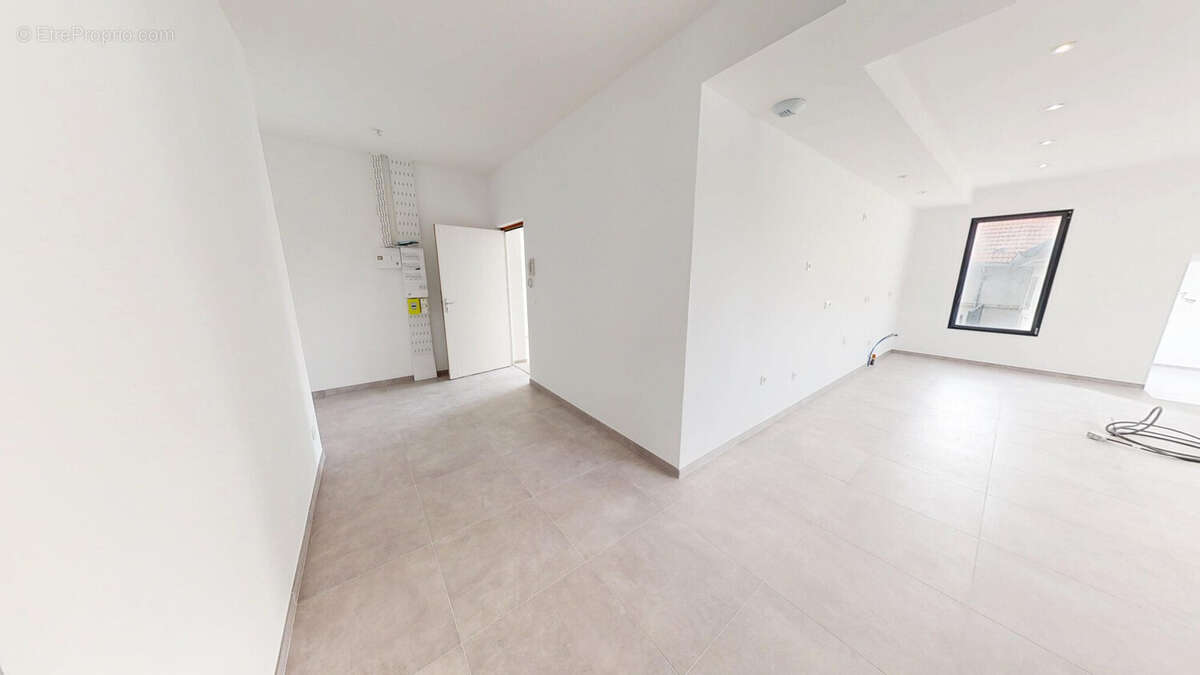 Appartement à SAINT-ANDRE-LES-VERGERS
