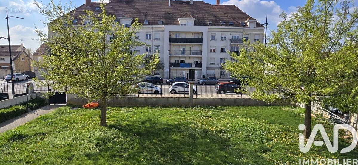 Photo 1 - Appartement à CORBEIL-ESSONNES