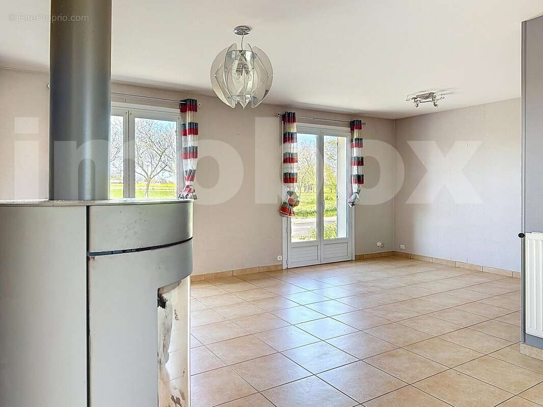 beziau-pouille-les-coteaux_00003 - Maison à POUILLE-LES-COTEAUX