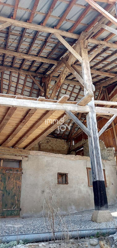 Maison à DURBAN-SUR-ARIZE