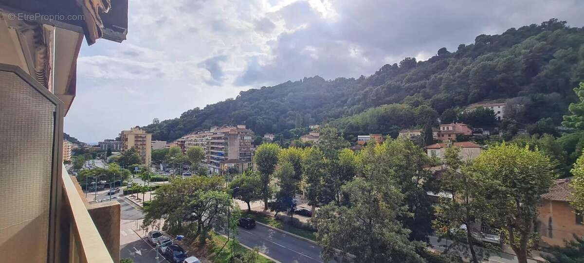 Appartement à MENTON