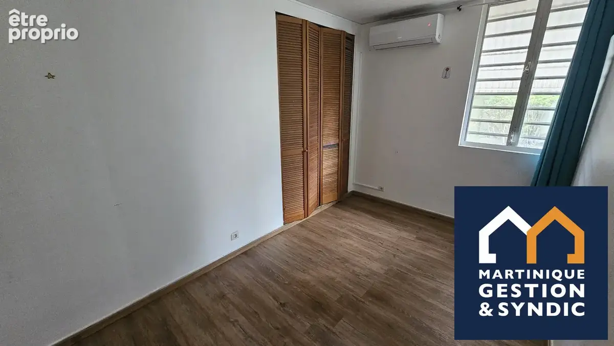 Appartement 112 m² à Fort-De-France  - photo 7